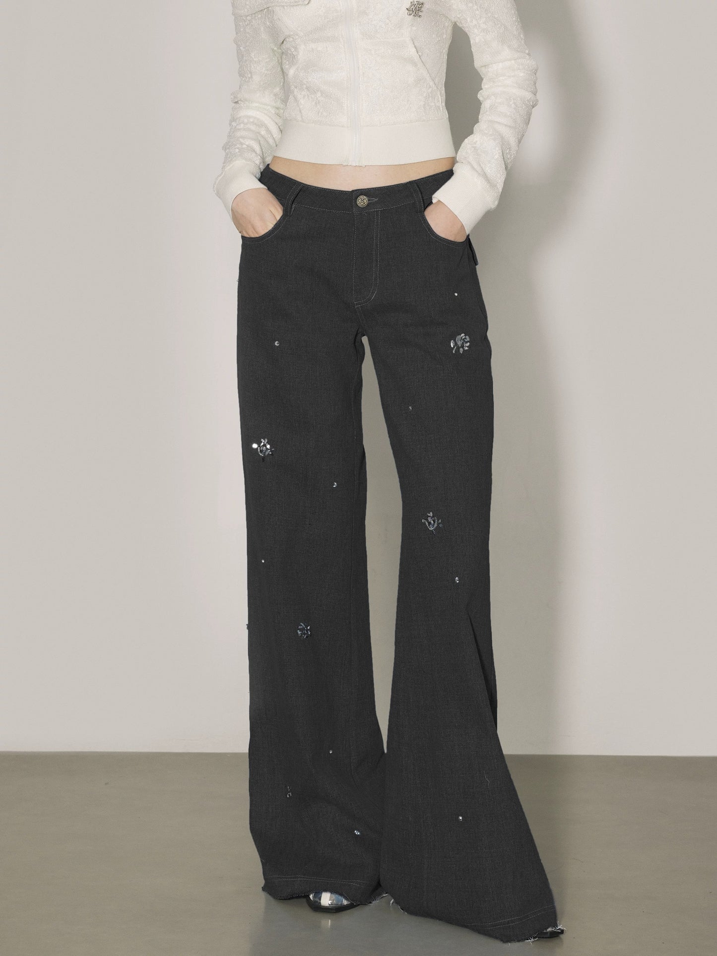 Rose denim pants